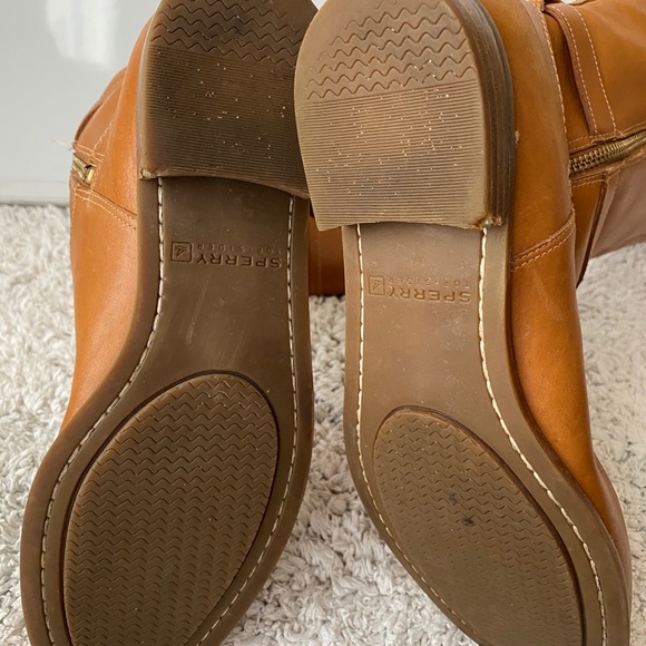 SPERRY LEATHER SIDE ZIPPER KNEE HIGH BROWN BOOT - Picture 4 of 10